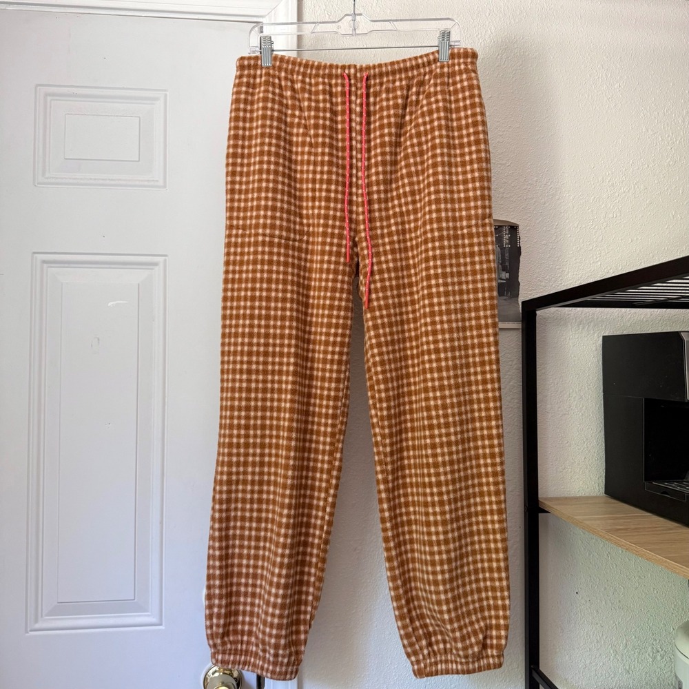THE GREAT. outdoors rust soft fleece plaid gingham camping jogger pants